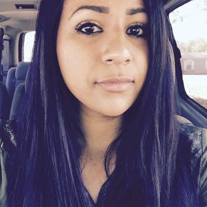 Meet your Posher, Jocelyne